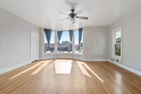 2020 College St #2020 1/2, Cedar Falls, IA 50613