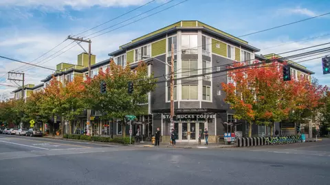 810 12th Ave #411, Seattle, WA 98122