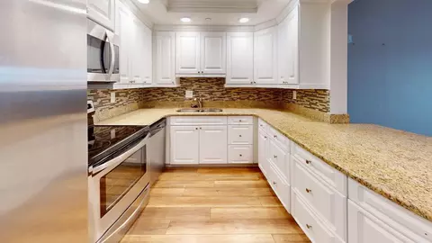 6415 21st Ave W #206, Bradenton, FL 34209