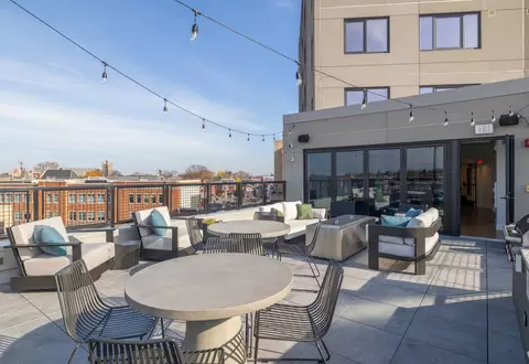 202 N Queen St #1206, Lancaster, PA 17603