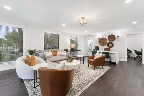 3719 Country Place Dr #400, Stafford, TX 77477