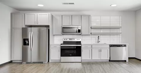 428 E Michigan St #1-509, Indianapolis, IN 46204
