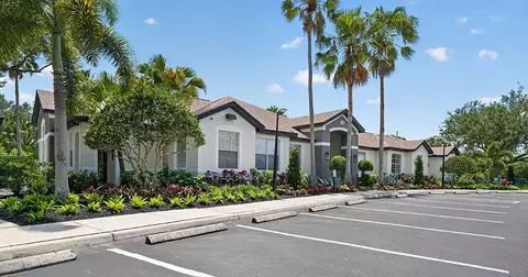 1015 Ohana Way #07-106, North Port, FL 34289