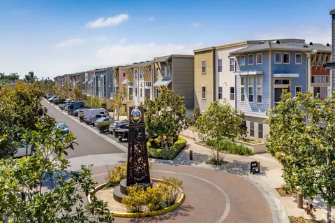 6790 Embarcadero Ln #6884, Carlsbad, CA 92011