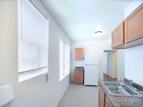 1108 E 82nd St #1108-1A, Chicago, IL 60619