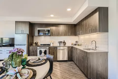 5231 Rainier Ave S #105, Seattle, WA 98118