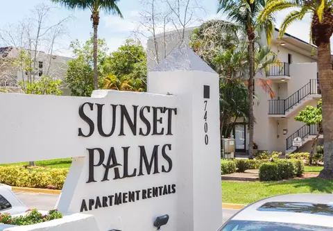 7400 Stirling Rd #1725, Hollywood, FL 33024
