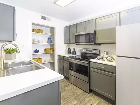 3010 W Yorkshire Dr #01-3151, Phoenix, AZ 85027