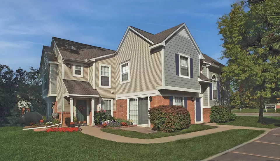  201 N Squirrel Rd #0201, Auburn Hills, MI 48326 photo 10