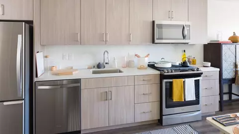 1200 S Broadway #533, Los Angeles, CA 90015
