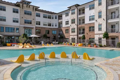 8900 Harmon Rd, Fort Worth, TX 76177