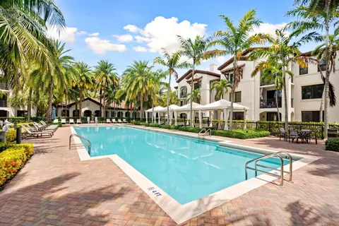 2300 N 29th Ave #04107, Hollywood, FL 33020