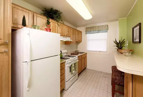 1001 Arion Park Rd #200, Baltimore, MD 21229