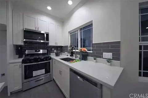 2926 S Normandie Ave #2928 S NOANDIE AVE, Los Angeles, CA 90007