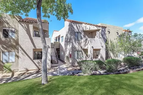 1050 N Camino Seco #1013, Tucson, AZ 85710