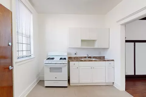 4851-59 S Champlain Ave #644-1, Chicago, IL 60615