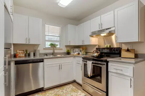 2144 Lakeshore Dr #4545C, Ridgeland, MS 39157
