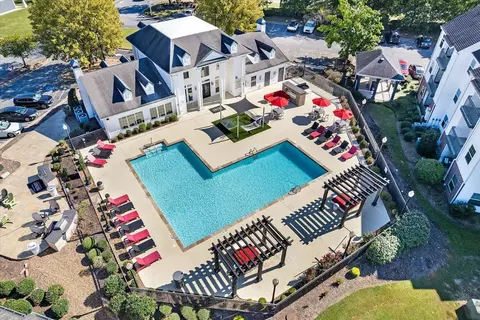 1741 W Crowne Dr, Fayetteville, AR 72701