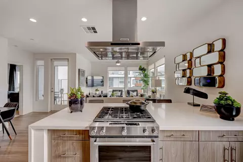 4201 Jamboree Rd #N527, Newport Beach, CA 92660