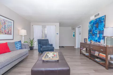 3125 Crestdale Dr #44-2171, Houston, TX 77080