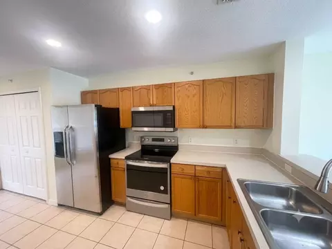 2625 Emerald Lake Ct #EMER2625, Kissimmee, FL 34744