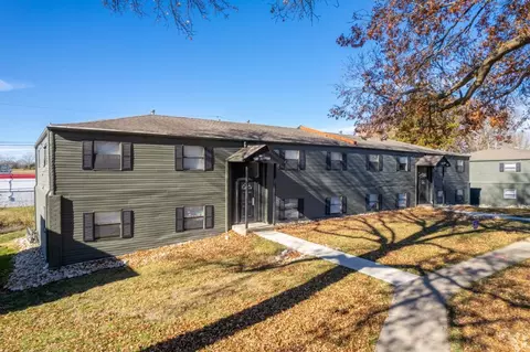 13615 White Ave #1604, Grandview, MO 64030