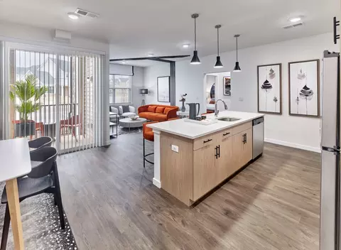 2000 Schindler Dr #8205, Mt Laurel Township, NJ 08054