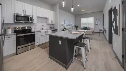 13283 N Main St #2235LL, Jacksonville, FL 32218