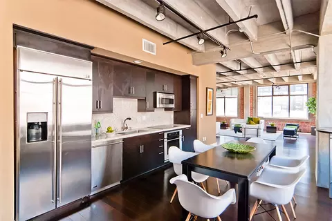 530 W 7th St #1102, Los Angeles, CA 90014