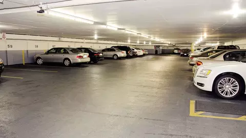 6700 S Oglesby Ave #2306, Chicago, IL 60649