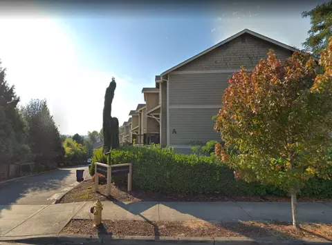 825 Sunset Blvd #B1, Renton, WA 98056