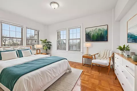 3206 Wisconsin Ave NW #0033, Washington, DC 20016