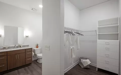 2014 3rd Ave S #322C, Birmingham, AL 35233 photo 2