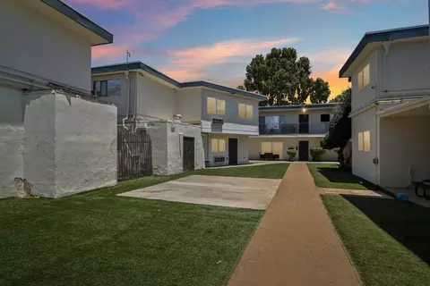 20405 Sherman Way #17-209, Winnetka, CA 91306
