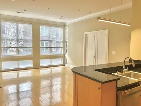1515 O St NW #211, Washington, DC 20005