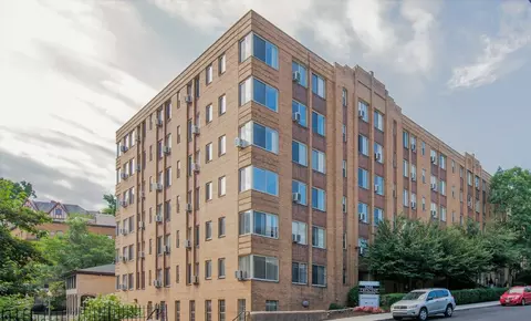 2901 18th St NW #309, Washington, DC 20009