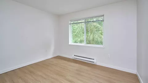 21623 16 Dr SE #108, Bothell, WA 98021