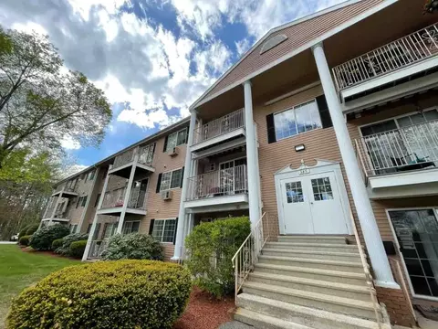 383 Huse Rd #385-25, Manchester, NH 03103