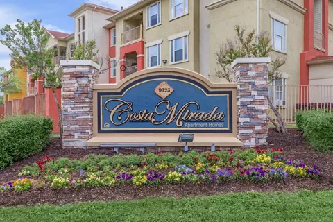 9323 Somerset Rd #10-302, San Antonio, TX 78211