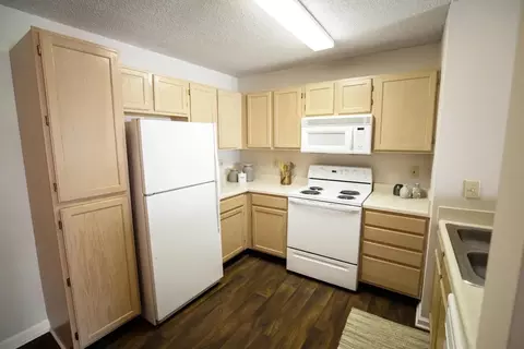 1000 Abbotts Creek Cir #1132, Kernersville, NC 27284