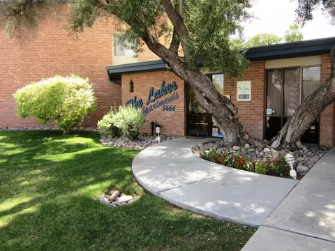 5666 E Hampton St #215, Tucson, AZ 85712
