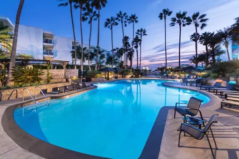300 The Village Dr #340106, Redondo Beach, CA 90277