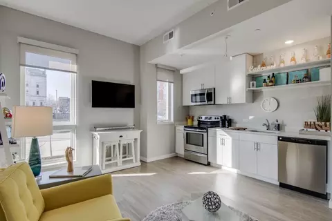 500 Park Ave #609, Baltimore, MD 21201