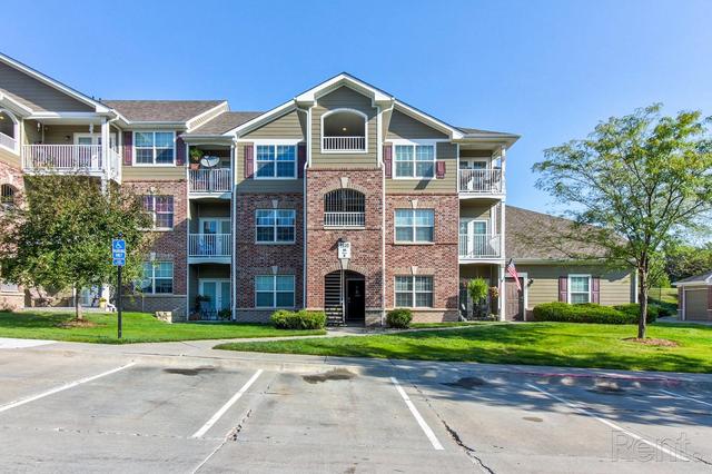9852 Josephine Ct #19296, La Vista, NE 68128