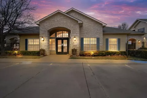 902 Milwaukee Ave #14-1407, Lubbock, TX 79416