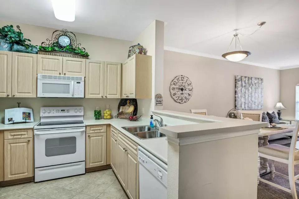  902 Milwaukee Ave #14-1407, Lubbock, TX 79416 photo 6