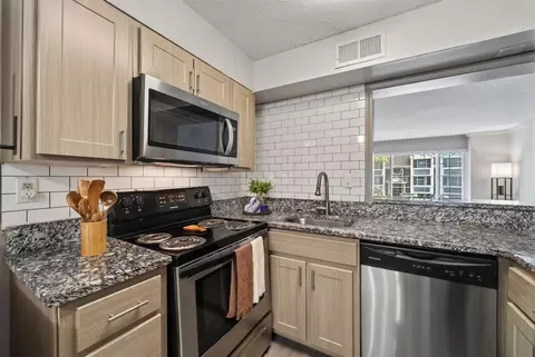 5675 Roswell Rd #24-E, Atlanta, GA 30342