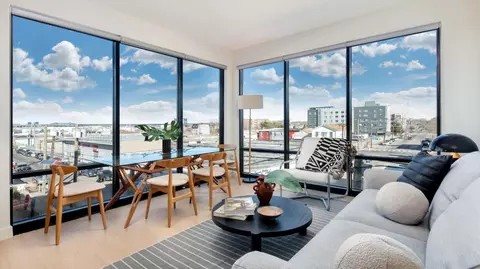 49 Fisk St #320, Jersey City, NJ 07305