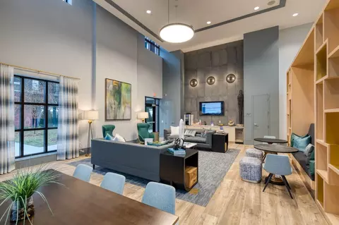 300 N Water St #445, Mobile, AL 36602