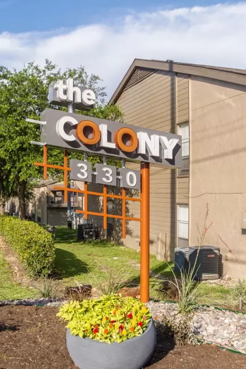 330 Kitty Hawk Rd #0305, Universal City, TX 78148